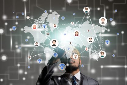 Os novos softwares de gestão e monitoramento de equipes externas, por exemplo, são capazes de mostrar, em tempo real, o andamento das atividades em campo, auxiliando na tomada de decisão estratégica dos gestores e no gerenciamento de crises.